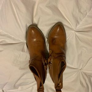 Ankle cowboy boots size 7